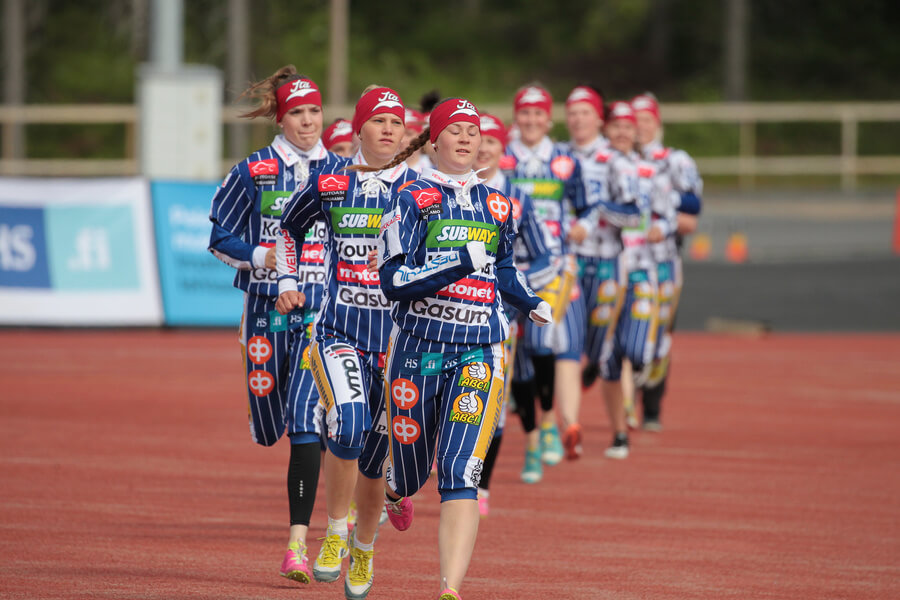 Satakunta vahvoilla tyttöjen Superpesiksessä, Veteli Pesis B-poikien ykkössuosikki
