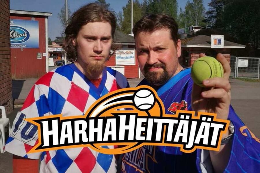 Harhaheittäjät viskaavat mielenkiintoisia avauksia kahvipöytäkeskusteluihin