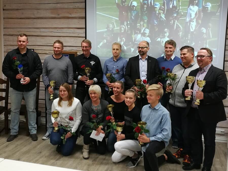 Keskimaa palkitsi parhaitaan – alueen kauteen mahtui kosolti onnistujia!