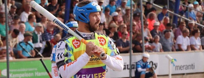 Kempeleen Kiri nousee miesten Superpesikseen