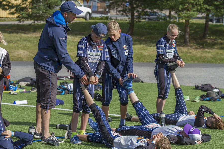 Pesäpallon lisenssivakuutus on OPn Sporttiturva – uuden kauden lisenssejä myydään 28.3. alkaen