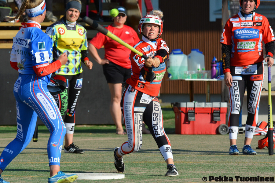 B-tyttöjen Suomen mestaruus Satakuntaan – Fera ja Pesäkarhut loppuotteluun!