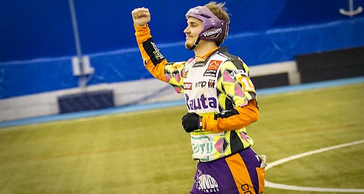 Sotkamon Jymy juhlii Halli-SM-kultaa – Lauri Rönkkö hurjassa vireessä