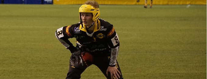 Roope Räisänen miesten Ykköspesiksen Itä-Länteen