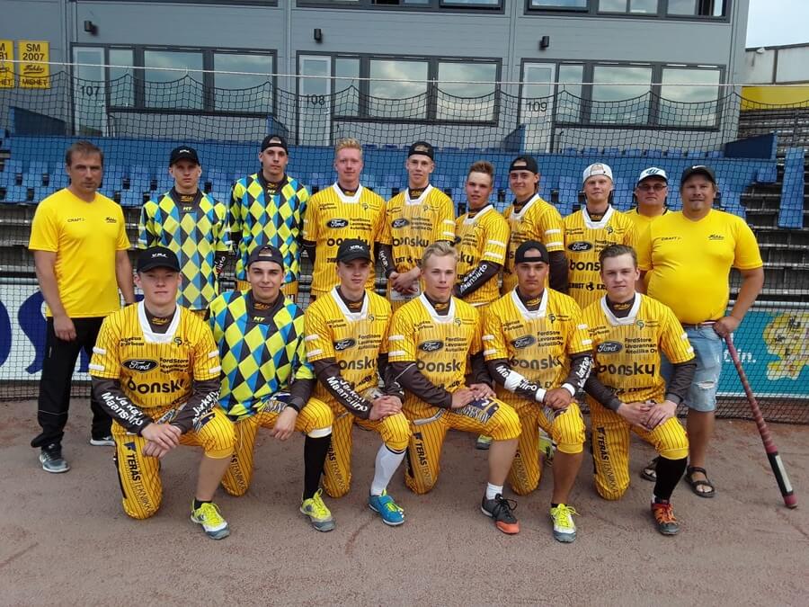 Hyvinkään Tahko taisteli poikien Superpesiksen loppuotteluun – Oulun Lippo Juniorit vastassa torstaina