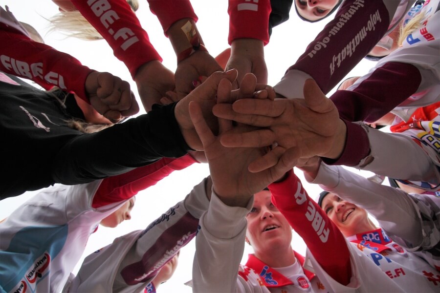 Mitä kuuluu Viinijärven Urheilijoille? – Seuran kasvatustyö vahvasti esillä naisten loppuottelussa