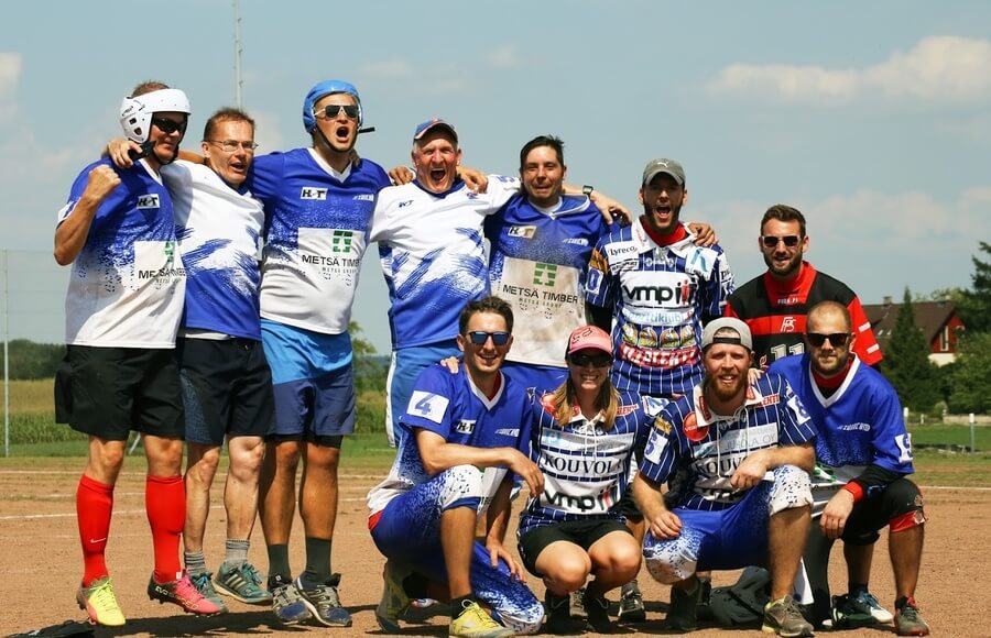 Pesisfinaalit Sveitsissä viikonloppuna – Kari Isotalus 23. kertaa mukana, vain anopin synttärit estivät kerran osallistumisen