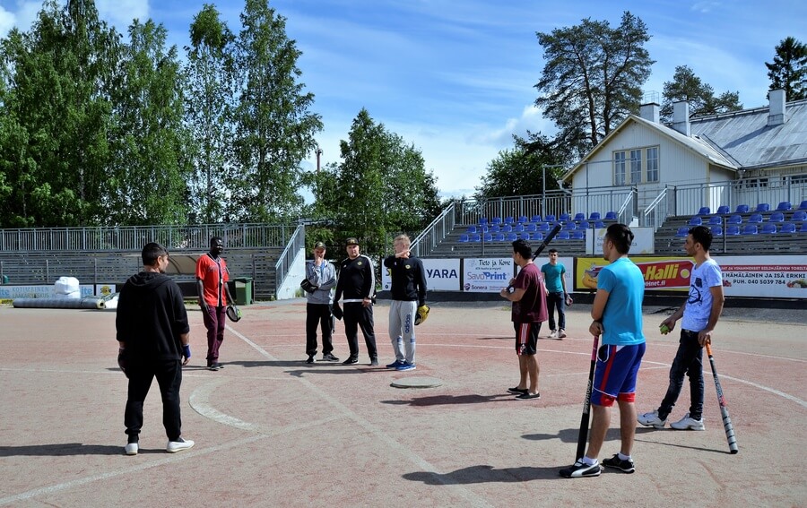 Miltä pesäpalloräpylä tuntuu ensimmäisellä kerralla?