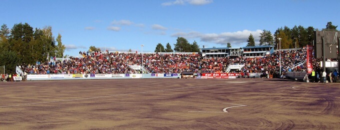 Tunteiden tuottaja –dokumentti Yle TV2:ssa sunnuntaina: ”Välillä pitää saada turpaan”