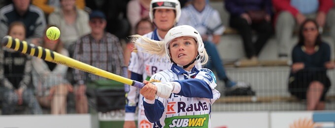 Uusia nimiä pesäpallokauden parhaina – Susanne Ojaniemi ja Henri Puputti vuoden pesäpalloilijat