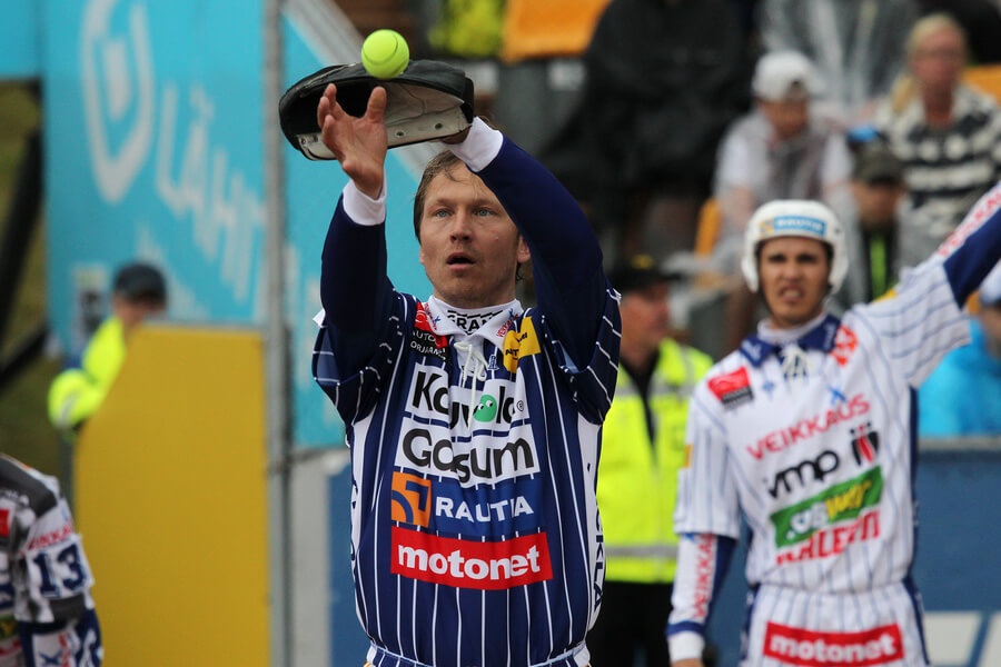 Video: Lukkarin oikeaoppinen alkuasento – näin se tehdään!