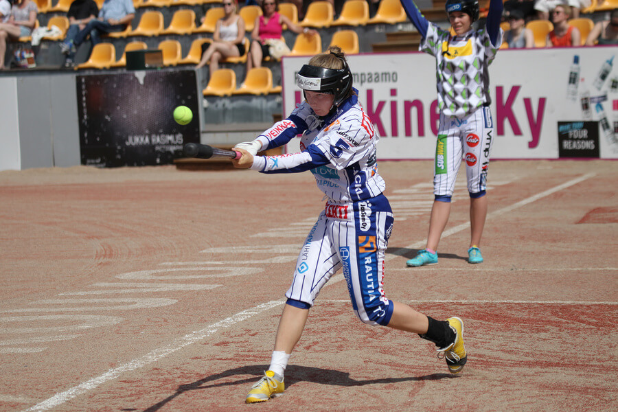 Tyttöjen Superpesiksessä siirrytään jatkosarjavaiheeseen