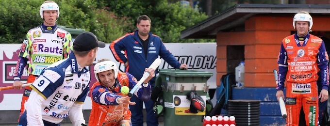 Miesten Superpesiksen sarjapaikasta pelataan uusintaottelu