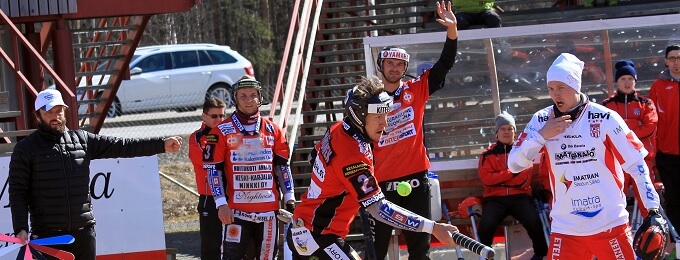 Kaksi lauantain superpesisottelua siirretty