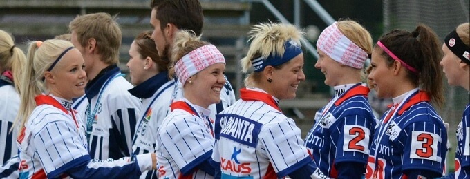 Liitto-Lehdistö-ottelu tuo naispesäpallon tähdet Lapualle