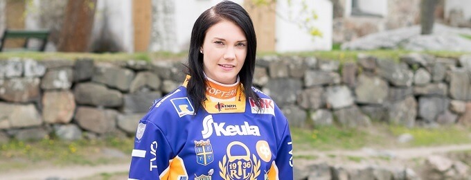 Miia Tervonen palaa pelikentille ja Rauman Lukkoon