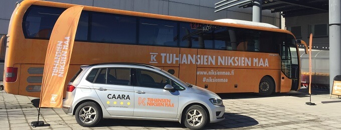 Niksibussi Hyvinkää-Kitee-superpesisottelussa tiistaina – katso Niksi-Pirkan parhaat pesäpalloniksit!