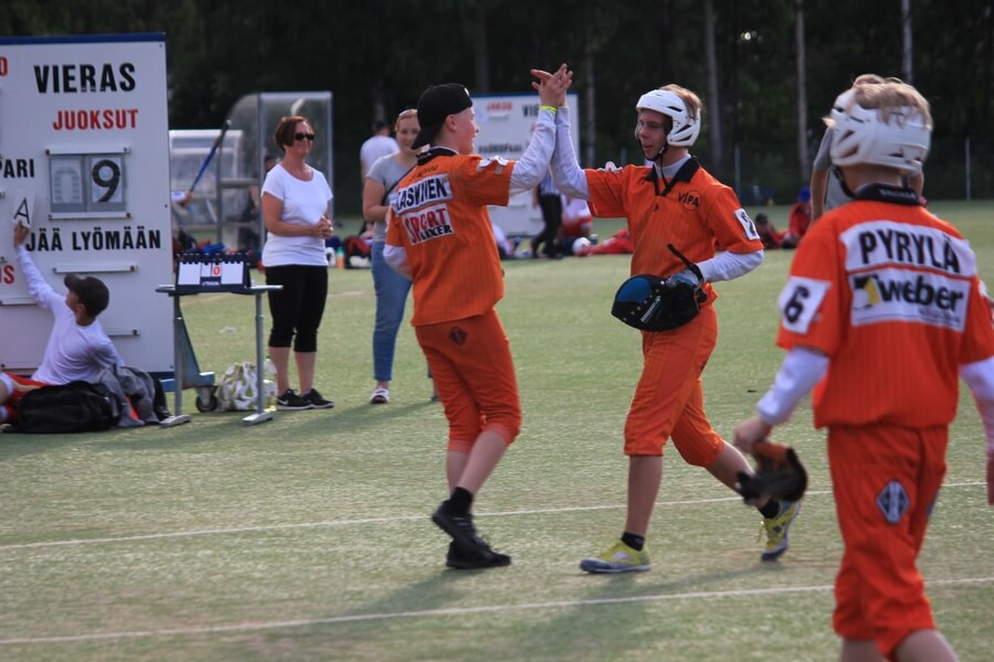 Vihdin Pallo keskittyy viisikymppisenä kasvattajaseuran rooliin – tutustu hienoon historiikkiin netissä