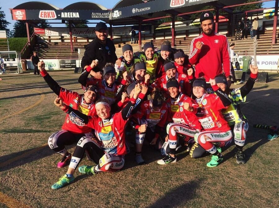 Fera Raumalta ja Pesäkarhut Porista nousivat suosikeiden haastajiksi tyttöjen Superpesiksessä