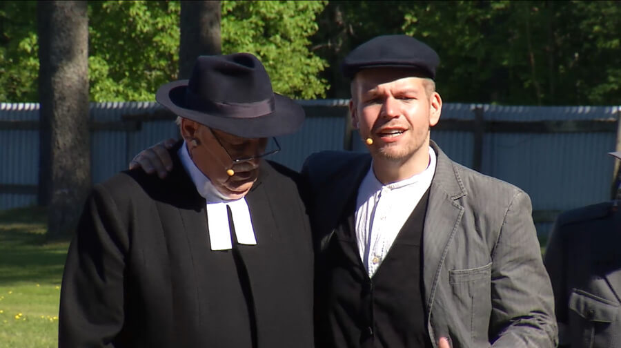 Siirry ajassa taaksepäin itsenäistymisen alkuaikoihin: Näytelmä pitkäpallo-ottelusta katsottavissa verkossa