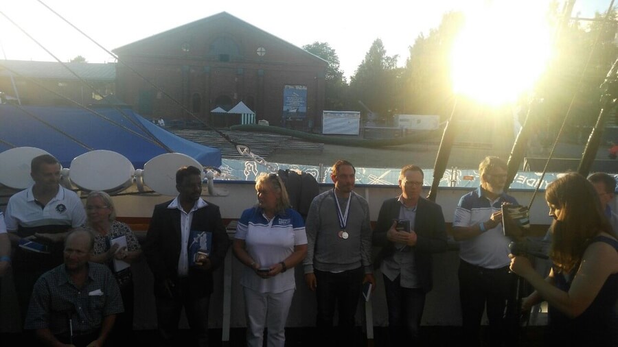 Tahko Pihkala -mitaleja ansioituneille – Tahko Pihkala awards given to pesäpallo pioneers