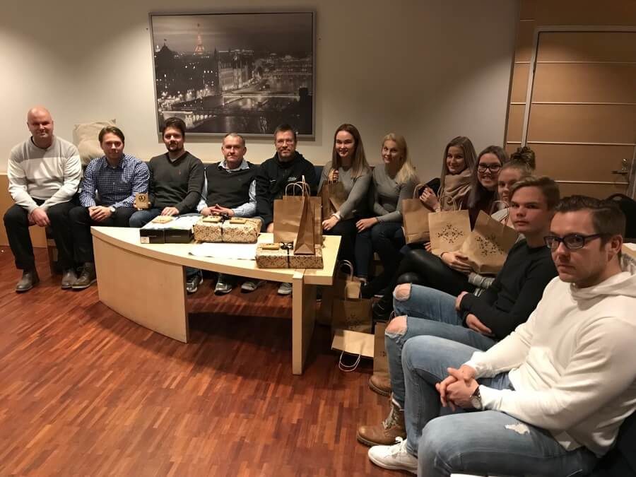 Etelän Pesiksen palkitsemistilaisuudessa paljon ilonaiheita – Tahko menestyi, Espoolle historiallinen mitali