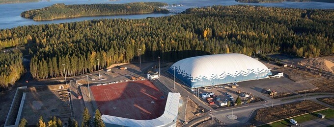 Etelä-Karjalan sotaveteraanit kunniavieraina Itä-Länteen, presidentti Niinistö paikan päällä Imatralla