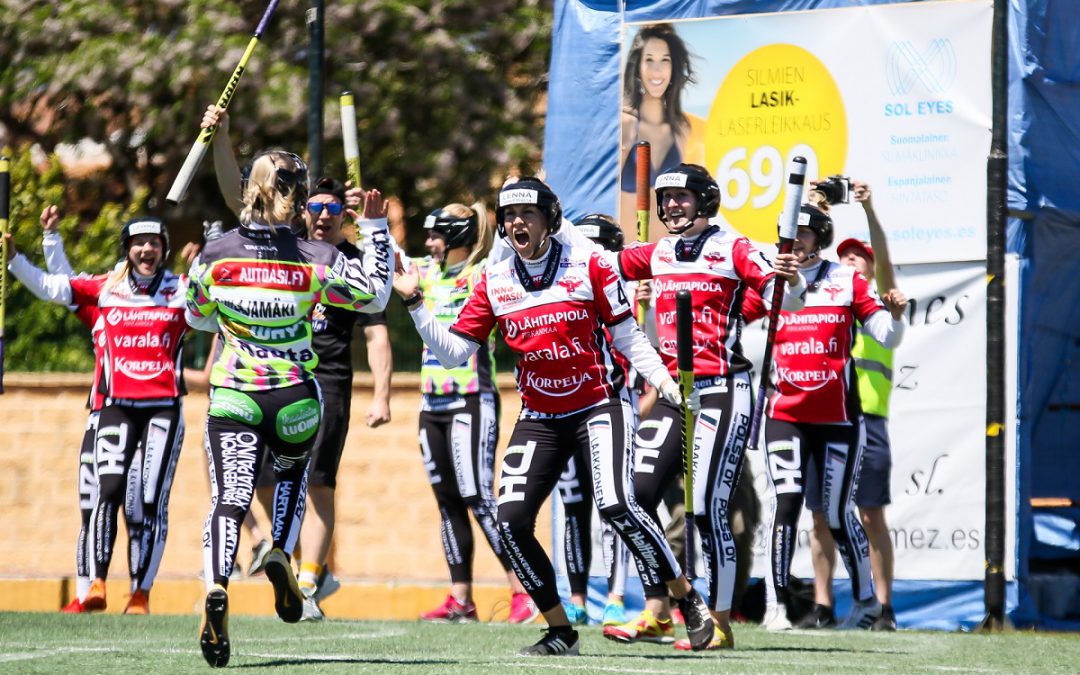 Yli 3500 katsojaa seurasi Superpesiksen avausviikonlopun otteluita Fuengirolassa