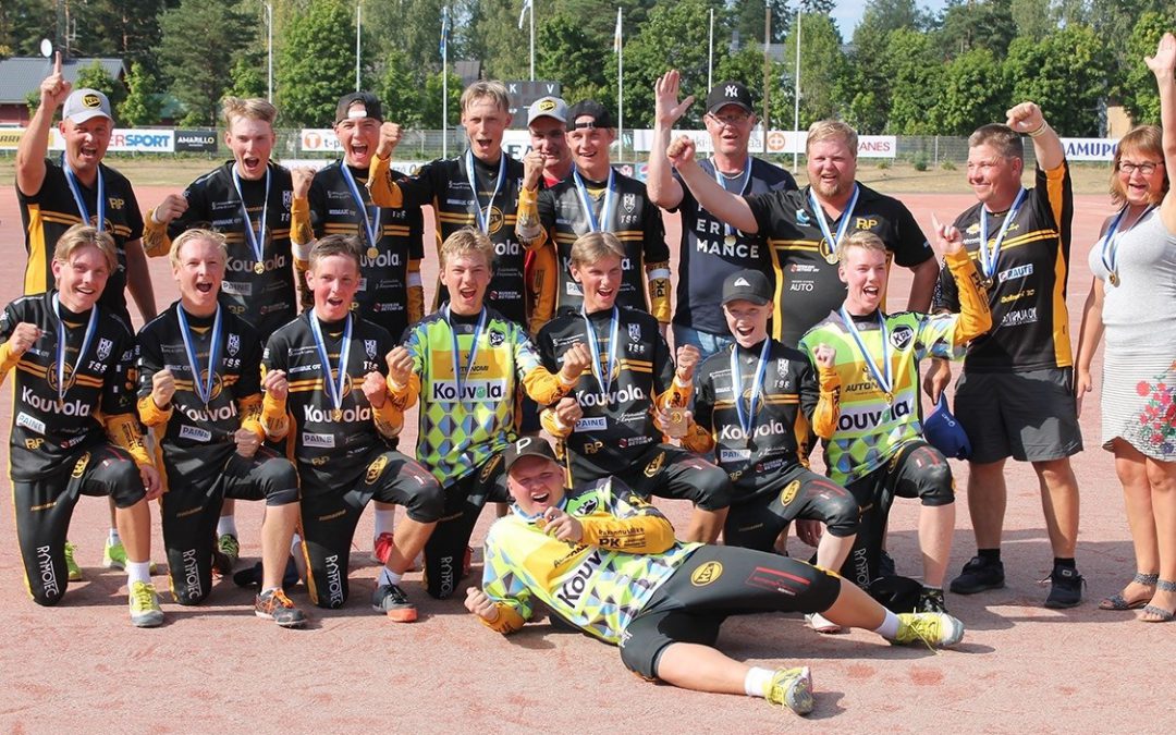 C-poikien Suomen mestaruus Kouvolaan – ilmiömäinen KPL ei hätkähtänyt kuuden juoksun takamatkaa