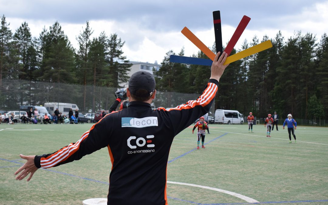 Suurleirin Itä-Lännet suorina netistä – tässä arvo-otteluiden pelaajat ja tuomarit!