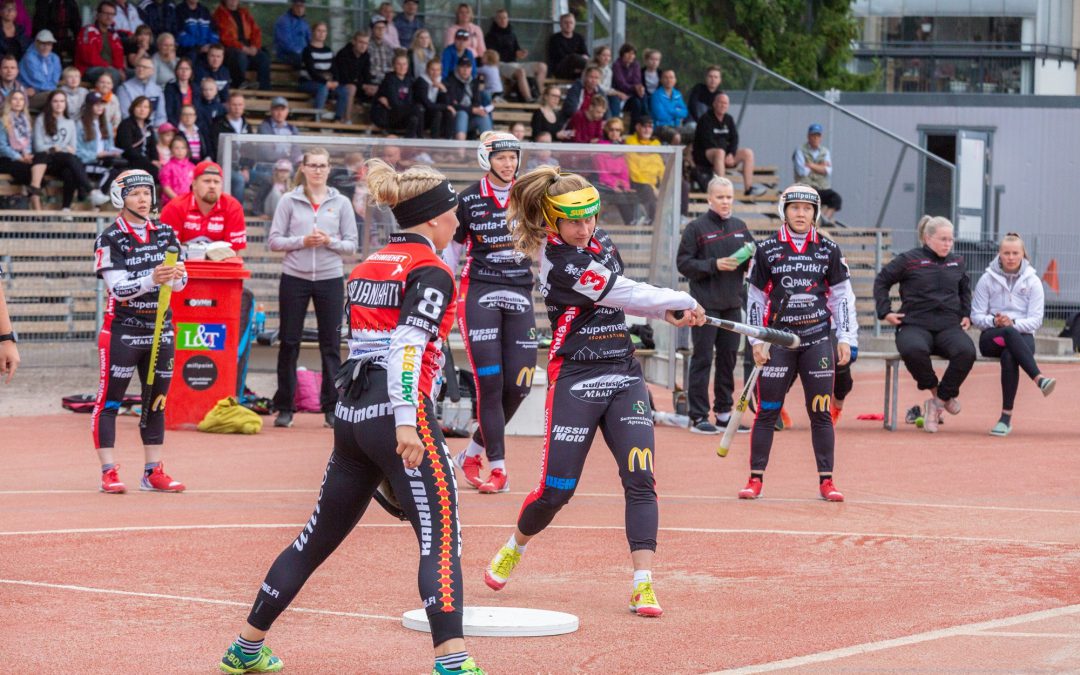 Pelaajahaastattelu: Marianne Roiha, Pesä Ysit