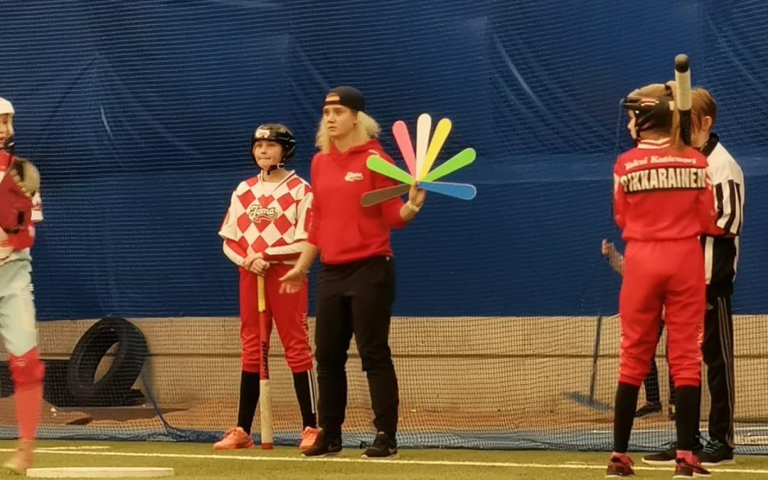 Valmentajahaastattelu: Henna Viitanen, JoMa D-tytöt