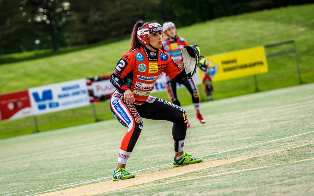 Otteluohjelmat julki – naisten Superpesiksen kausi käyntiin kuumilla paikallisotteluilla!