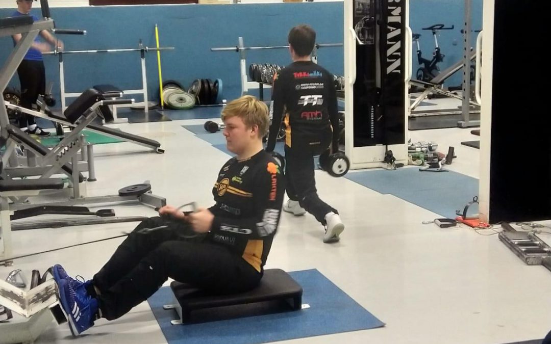 Urheiluakatemiat nuorten urheilijoiden tukena