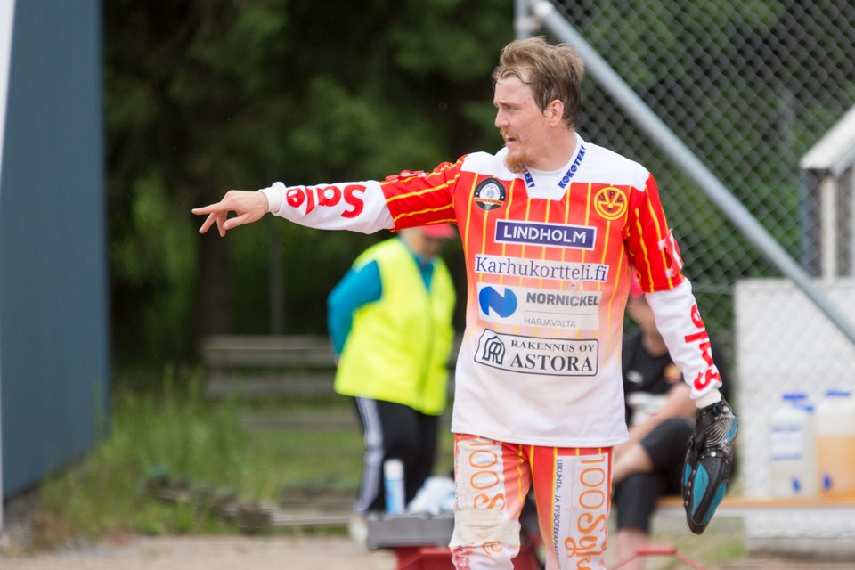 Mattias Kitola ja Atte Piisi jatkavat Ulvilan Pesä-Veikoissa