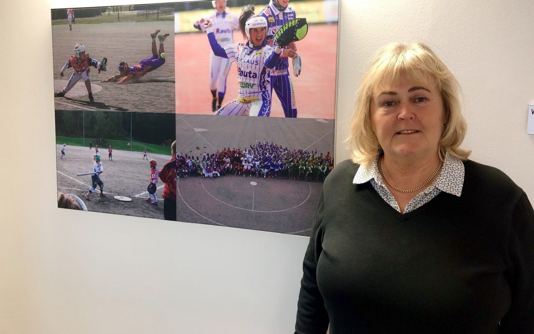 Pesäpallo on vienyt Satu Mikolan elämysten matkalle – ystäviä, unelmia ja uuden kokemista!