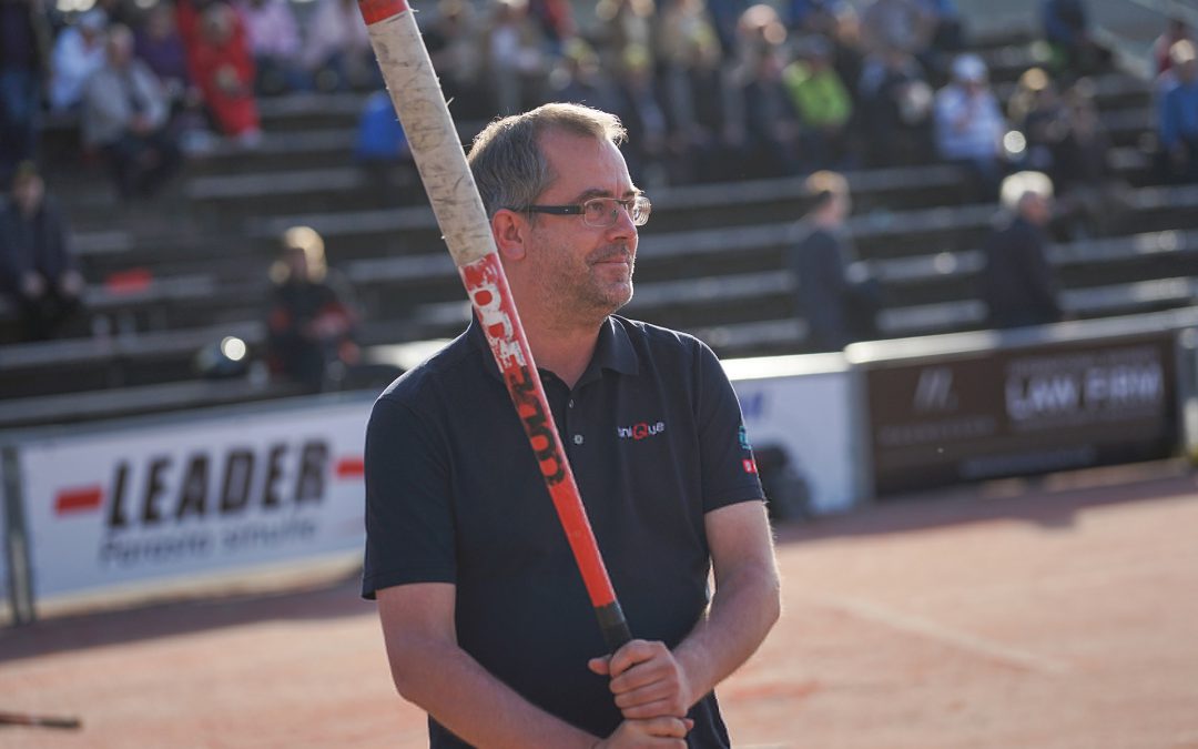 Äänijänteet viritetty huippuiskuun – Anssi Ritari odottaa malttamattomana perjantain superpesisavausta!