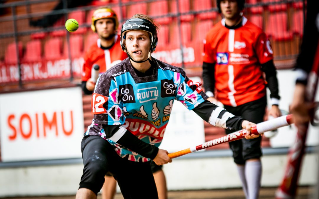 Ruudun Fanikamera torstaina: Sotkamon Jymy ja Joensuun Maila poikien Superpesiksen loppuottelussa!