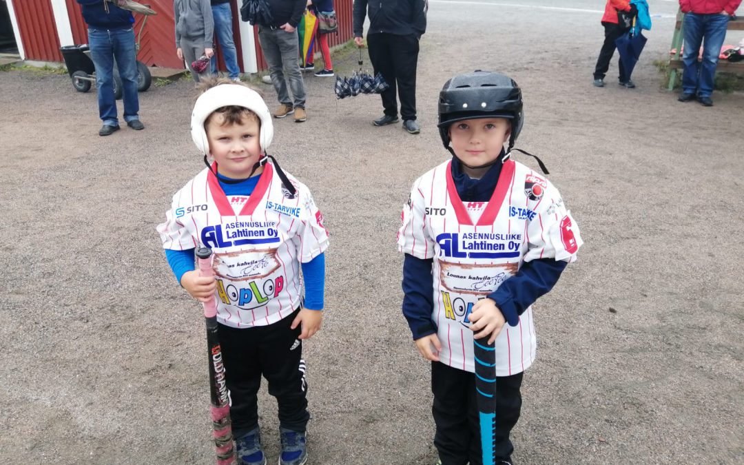 Kuvaraportti Keskimaan alueen viimeisestä pienpesisturnauksesta