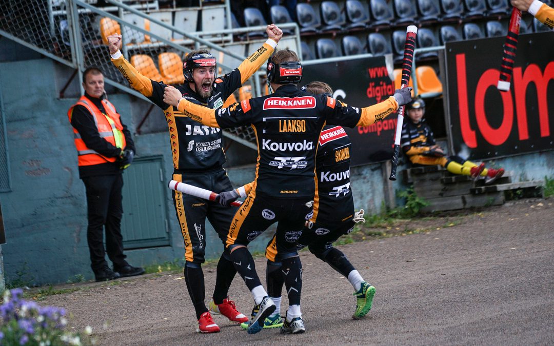 Kouvolan Pallonlyöjät pudotti Joensuun Mailan loppuottelusta – miesten Suomen mestari vaihtuu!