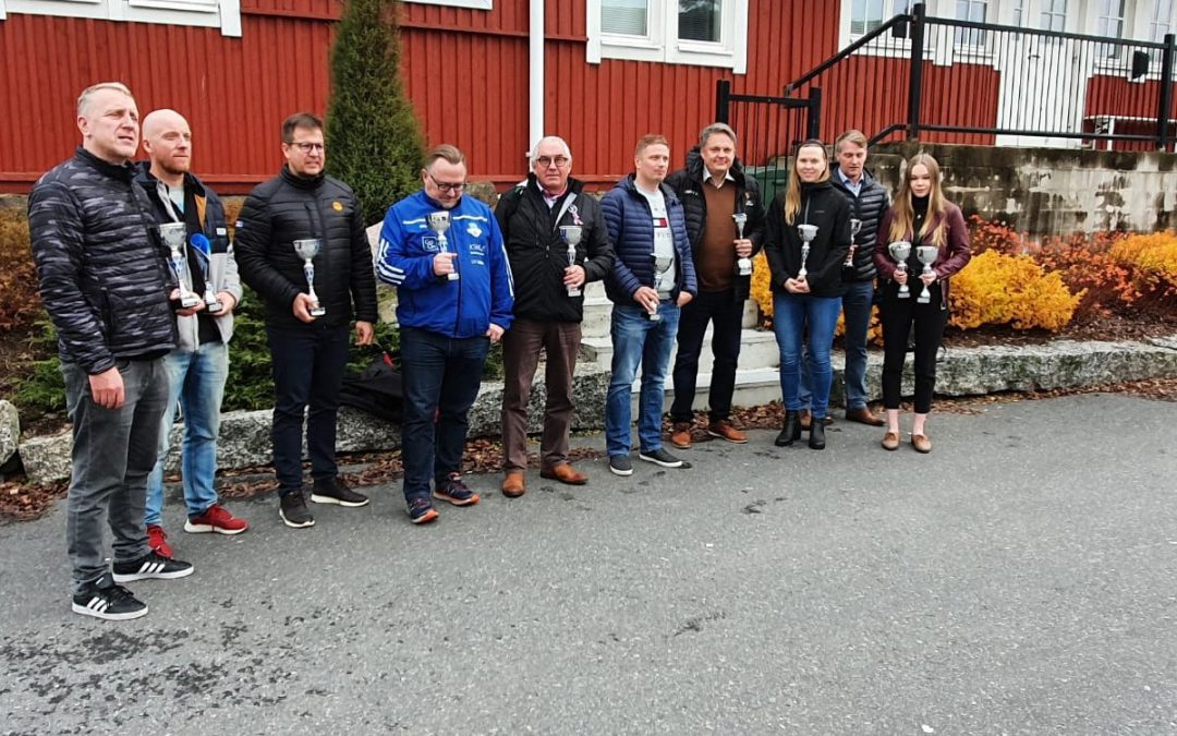 Himoksella pidettiin Keskimaan seurakokous ja palkittiin alueen parhaat