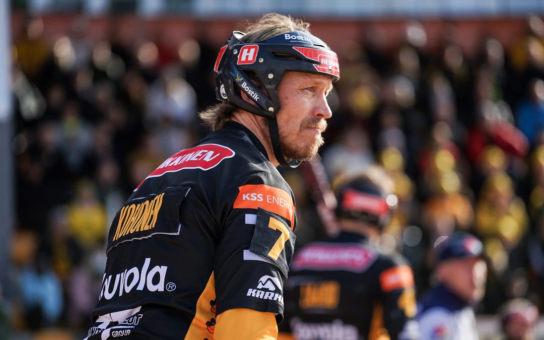 Toni Kohonen allekirjoitti jatkosopimuksen Kouvolan Pallonlyöjiin – kaikkien aikojen superpesisura saa jatkoa!