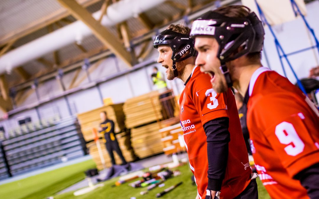 Herkullinen kattaus miesten ja naisten huippuotteluita viikonloppuna – kaikista suorat nettilähetykset!