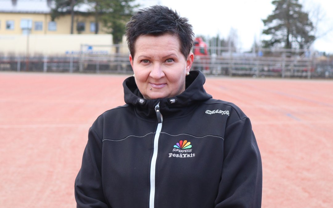 Riikka Muttilainen myyntipäälliköksi – Pesä Ysit vahvistaa organisaatiotaan ja nostaa naisten Superpesiksen profiilia alueellaan