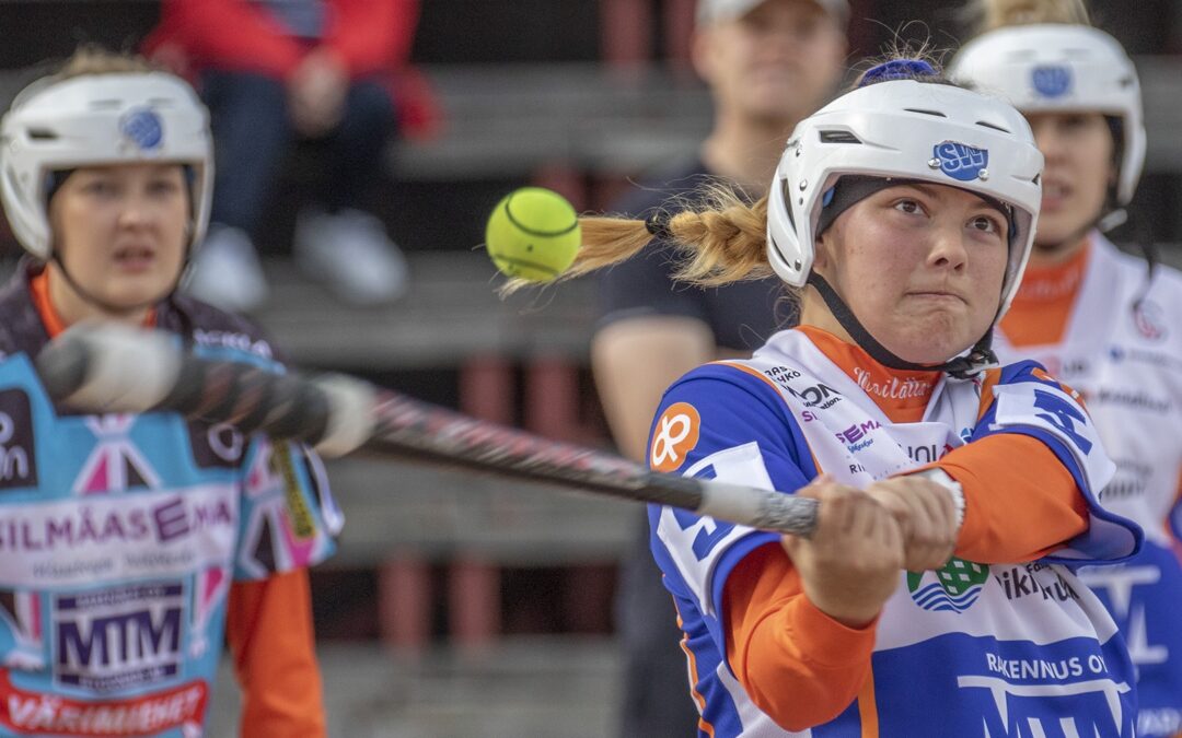 Mailattaret on luonut pesisbuumiin Vaasaan – ylivoimainen ennakkosuosikki naisten Ykköspesiksessä!