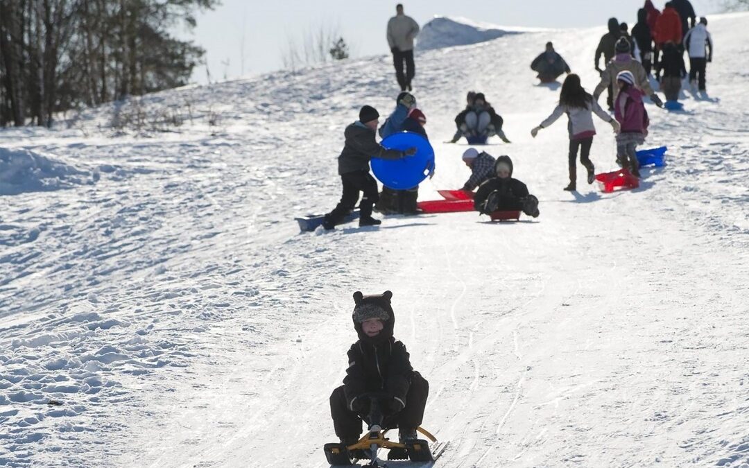 Imatran Pallo-Veikot tuo pulkkamäen keskelle kesää – Lunta tupaan -jatkot koko perheen laskiaistapahtumassa!