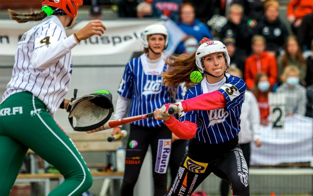 Itä vei nimiinsä myös pelisarjojen arvo-ottelut