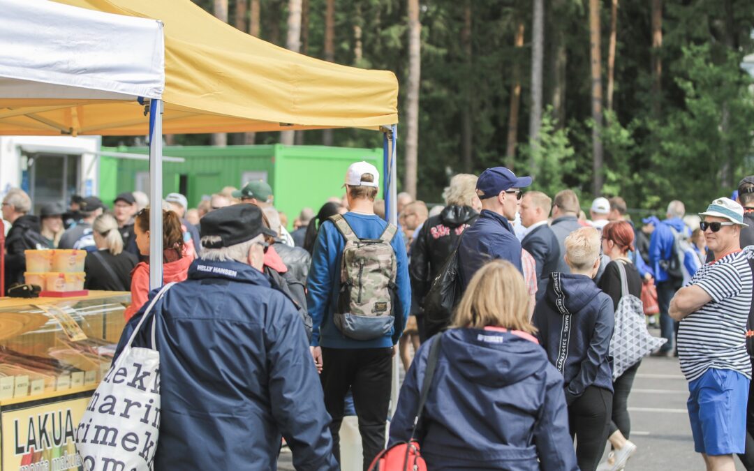 Tauon pituutta lyhennetään loppukauden pesäpallo-otteluissa, jos ensimmäinen jakso venyy pidemmäksi!