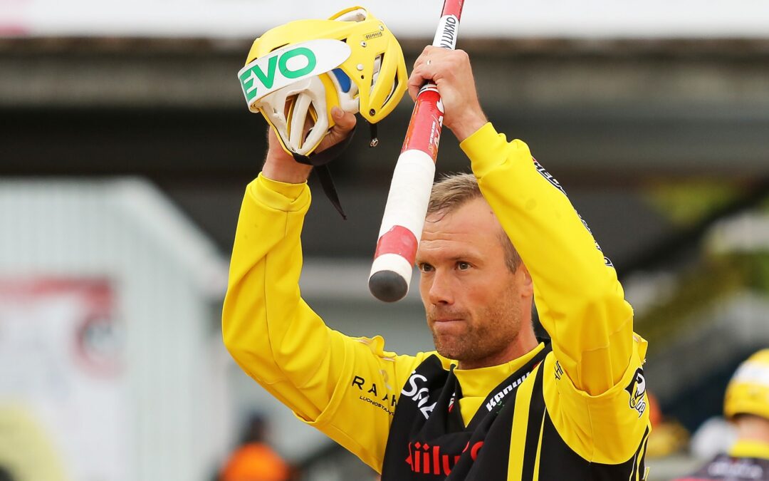 Miesten Superpesiksen puolivälieräparit selvillä – Manse väisti kokeneen vastustajan!