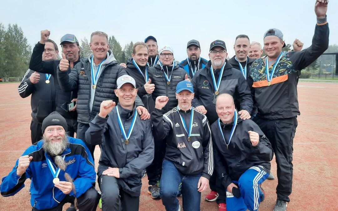 ”Huippupesäpalloa hidastetusti” – Team Atria voitti Harmaakarhujen Suomen mestaruuden!
